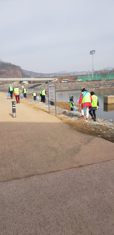 b_535Ud018svc1s6lkrji7n0pi_vfj7cv (1).jpg