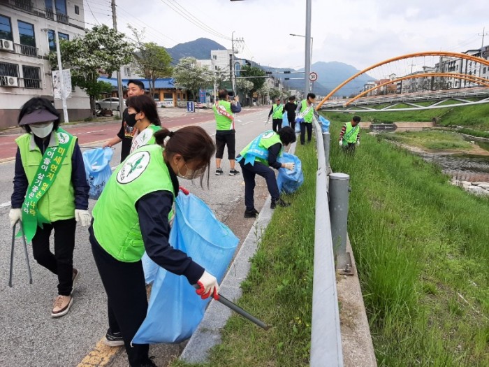 (사)자연보호칠곡군협의회_사진_20240430_7.jpg