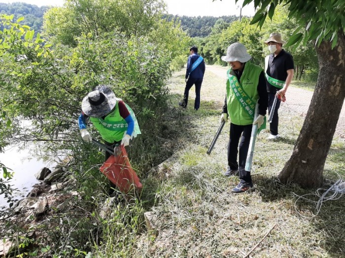 (사)자연보호칠곡군협의회_사진_20240605_3.jpg