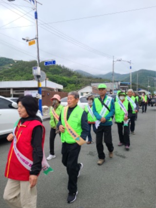 자연보호  경상북도협의회_사진_20240422_6.jpg