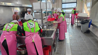 1.23 급식봉사1.jpg