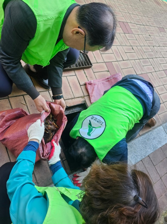 자연보호구미시협의회_사진_20250416_17.jpg