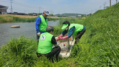 5.13 포획틀설치 3.jpg