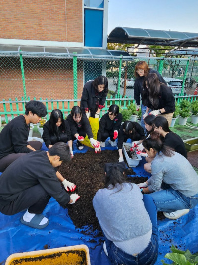 KakaoTalk_20251106_110509317_04.jpg